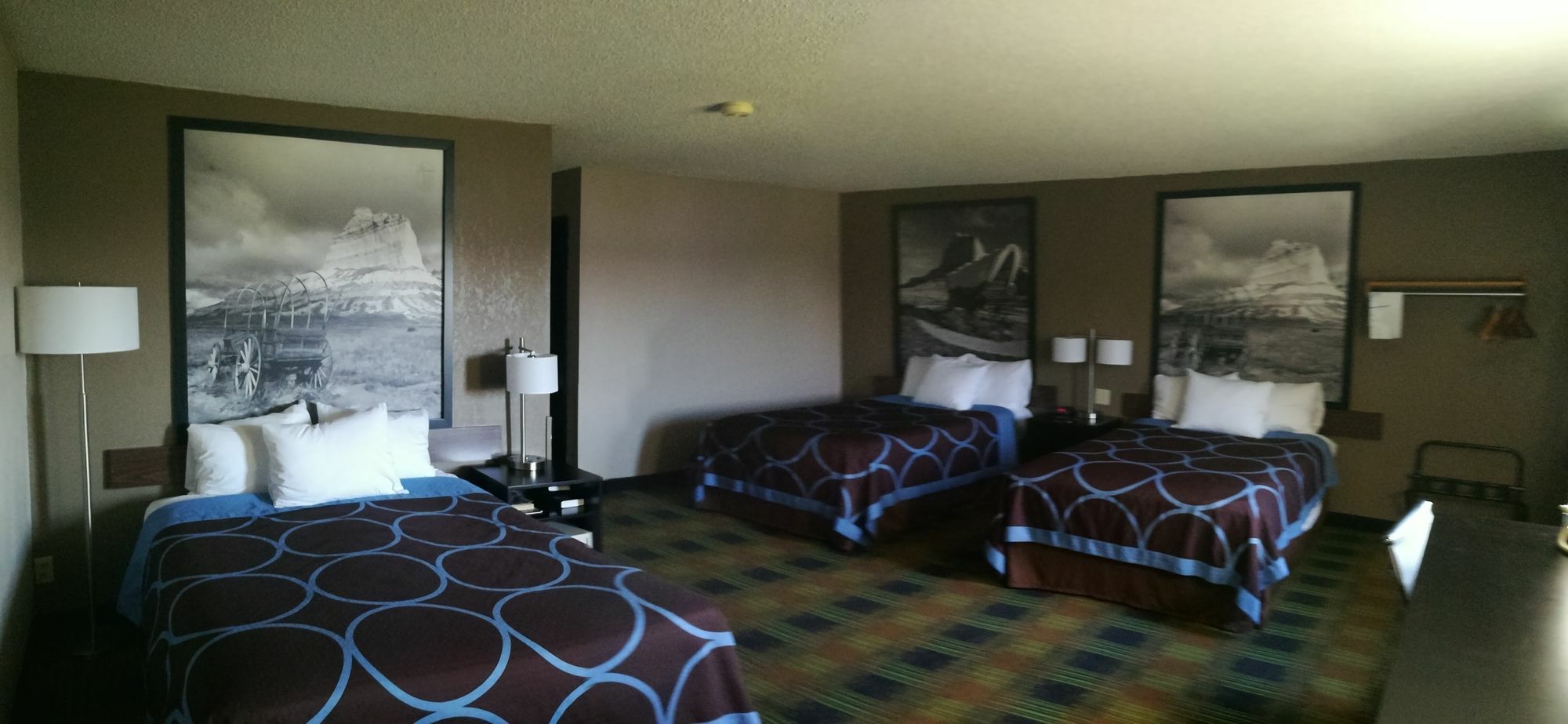 Super 8 By Wyndham Keokuk Hotel Exterior photo